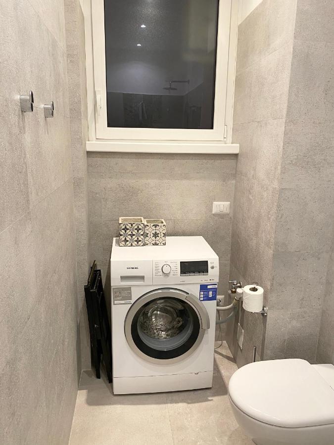 Repubblica One Room Apartment Milan Exterior photo